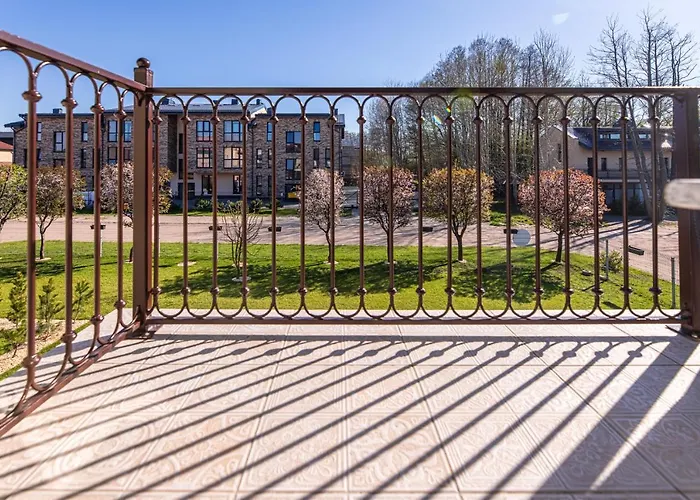 Sakura_inn 公寓 帕兰加